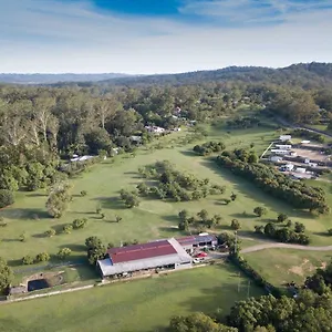 Sunshine Coast Retreat Your Own Private Golf Course Apartment Diddillibah